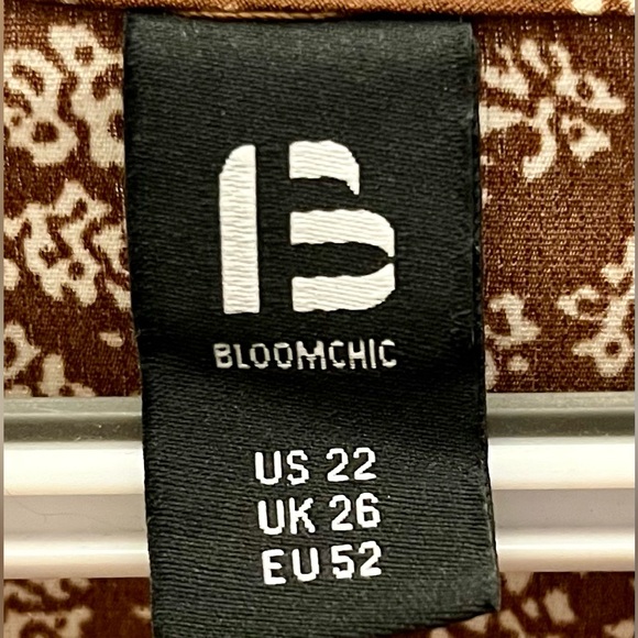 NWOT BloomChic brown and white floral short sleeve blouse in a size 22. - Picture 7 of 7